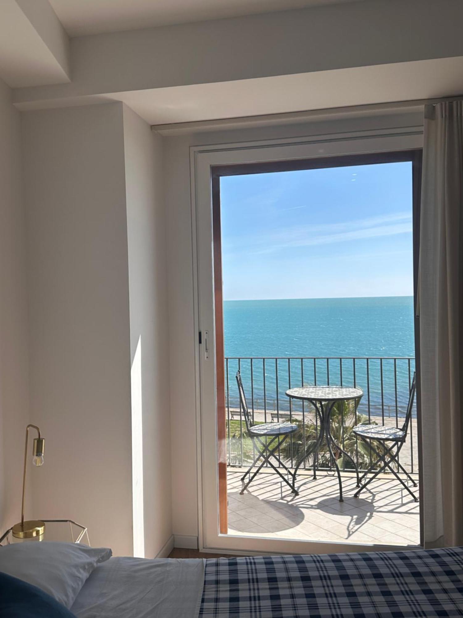 Vista D'Amare Bed & Breakfast Pozzallo Exterior photo